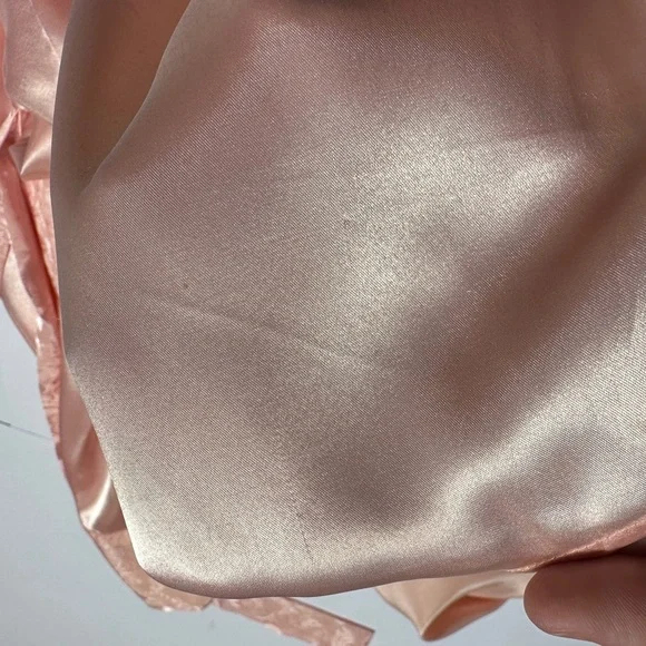Victoria's Secret Gold Label Pink Satin Jacquard Short Robe and Cami Set Large - Picture 16 of 16
